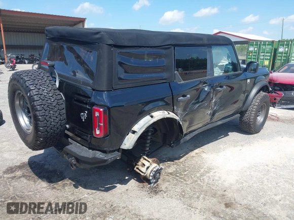 2021 Ford Bronco с VIN 1FMDE5BH2MLB03794, выставлен на аукционе IAAI как лот 42180534 с пробегом 59 807 миль миль и . История ставок и продаж доступна на DreamBid. Изображение 4.