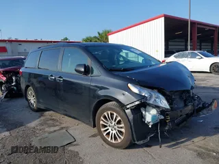 2020 Toyota Sienna XLE Auto Access Seat с VIN 5TDYZ3DC4LS071928, выставлен на аукционе IAAI как лот 41699404 с пробегом 82 065 миль миль и . История ставок и продаж доступна на DreamBid. Изображение 1.