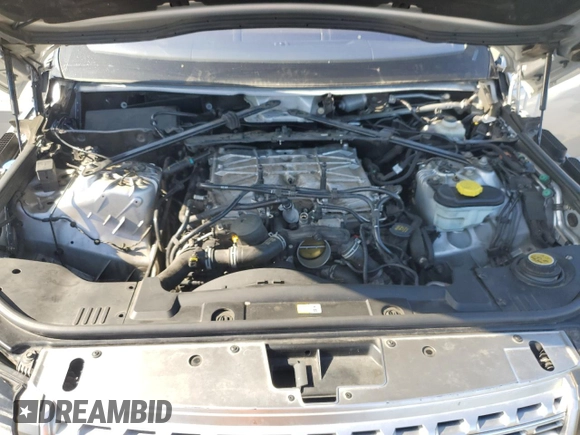 2015 Land Rover Range Rover Autobiography with VIN SALGV3TFXFA214698, listed as a Copart auction lot 60444585 with 101,326 mi miles and Salvage title. Bid and sale history available at DreamBid. Image 12.