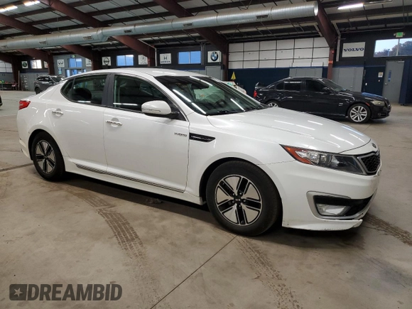 2013 Kia Optima Hybrid LX with VIN KNAGM4AD7D5048905, listed as a Copart auction lot 76755884 with 135,409 mi miles and Clean Title. Bid and sale history available at carsss.com. Image 4.