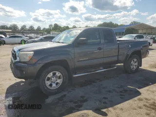 2013 Toyota Tacoma z VIN 5TFUU4EN4DX062662, wystawiony jako Copart lot #56321545 z przebiegiem 204 795 mil mil oraz Szkoda całkowita • Salvage title. Historia ofert i sprzedaży dostępna na DreamBid. Obrazek 1.