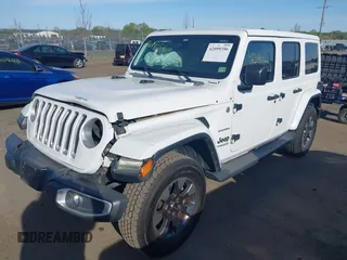 2018 Jeep Wrangler Unlimited Sahara z VIN 1C4HJXEG9JW227829, wystawiony jako IAAI lot #42099356 z przebiegiem 130 259 mil mil oraz . Historia ofert i sprzedaży dostępna na DreamBid. Obrazek 17.