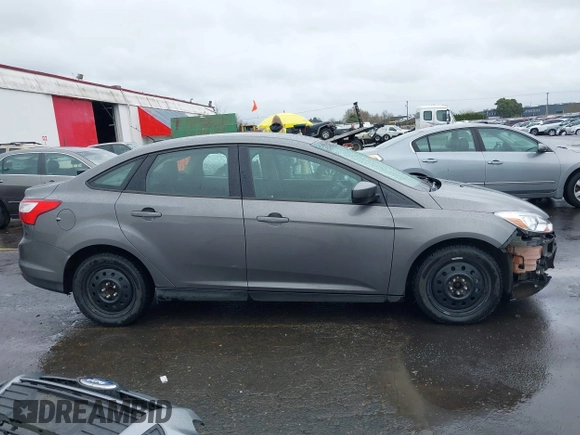 2012 Ford Focus SE with VIN 1FAHP3F24CL217777, listed as a IAAI auction lot 41831391 with 218,308 mi miles. Bid and sale history available at carsss.com. Image 14.