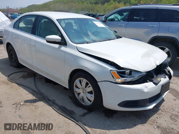 2013 Volkswagen Jetta SE with VIN 3VWDP7AJ2DM368385, listed as a IAAI auction lot 42144936 with 105,621 mi miles and . Bid and sale history available at DreamBid. Image 1.
