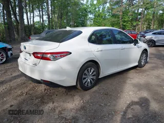 2019 Toyota Camry Hybrid LE z VIN 4T1B31HK4KU005351, wystawiony jako IAAI lot #42162802 z przebiegiem 89 187 mil mil oraz . Historia ofert i sprzedaży dostępna na DreamBid. Obrazek 4.