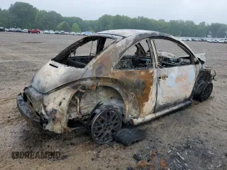 2009 Volkswagen Beetle S with VIN 3VWPW31C79M501529, listed as a Copart auction lot 56184265 with Not provided miles and Salvage title. Bid and sale history available at DreamBid. Image 3.