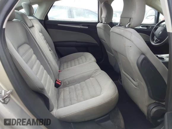 2015 Ford Fusion S Hybrid with VIN 3FA6P0UU4FR111409, listed as a IAAI auction lot 41447316 with 150,068 mi miles. Bid and sale history available at carsss.com. Image 8.