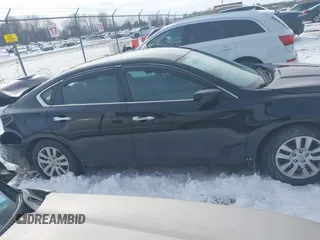 2017 Nissan Altima SV with VIN 1N4AL3AP6HC485933, listed as a IAAI auction lot 41694255 with 140,251 mi miles and . Bid and sale history available at carsss.com. Image 14.