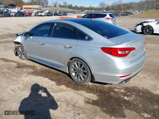 2016 Hyundai Sonata 2.4L Sport with VIN 5NPE34AF8GH265222, listed as a IAAI auction lot 41698098 with 114,805 mi miles. Bid and sale history available at carsss.com. Image 3.