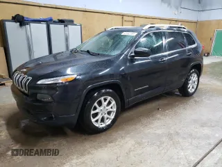 2015 Jeep Cherokee Latitude with VIN 1C4PJLCB8FW622135, listed as a Copart auction lot 53962195 with 119,793 mi miles and Clean Title. Bid and sale history available at carsss.com. Image 1.