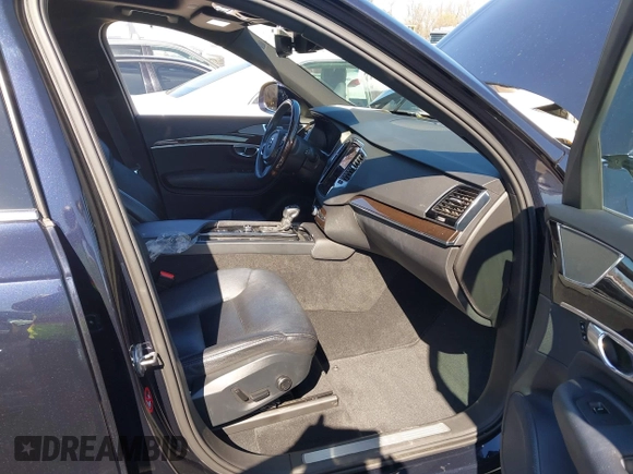 2017 Volvo XC90 Momentum with VIN YV4A22PK9H1112882, listed as a IAAI auction lot 41743977 with 109,665 mi miles. Bid and sale history available at carsss.com. Image 5.
