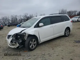 2011 Toyota Sienna LE AAS with VIN 5TDKK3DC9BS130285, listed as a Copart auction lot 49036595 with 0 mi miles and Salvage Title. Bid and sale history available at carsss.com. Image 1.
