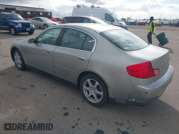 2004 Infiniti G35 w/Leather with VIN JNKCV51F44M700650, listed as a IAAI auction lot 42141678 with 113,634 mi miles and . Bid and sale history available at carsss.com. Image 3.
