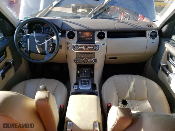 2016 Land Rover LR4 HSE with VIN SALAG2V62GA826466, listed as a Copart auction lot 48916425 with NaN miles and Clean Title. Bid and sale history available at carsss.com. Image 8.