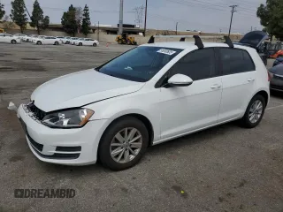 2016 Volkswagen Golf TSI S z VIN 3VW217AU4GM036682, wystawiony jako Copart lot #55090605 z przebiegiem 67 122 mil mil oraz Szkoda całkowita • Salvage title. Historia ofert i sprzedaży dostępna na DreamBid. Obrazek 1.