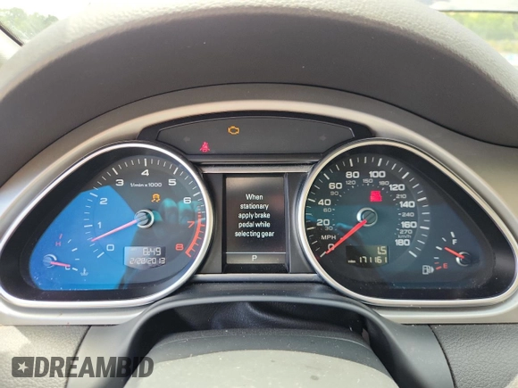 2015 Audi Q7 Premium Plus with VIN WA1LGAFE9FD010412, listed as a Copart auction lot 61998725 with 171,161 mi miles and Clean title. Bid and sale history available at DreamBid. Image 9.