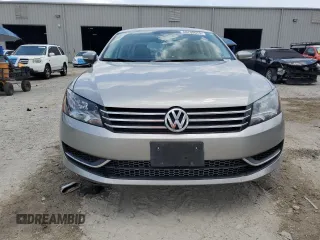 2013 Volkswagen Passat SE with VIN 1VWBH7A33DC069849, listed as a Copart auction lot 60709075 with 217,320 mi miles and Salvage title. Bid and sale history available at DreamBid. Image 5.