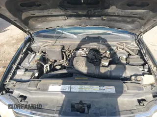 1998 Ford Expedition XLT with VIN 1FMRU1766WLC31063, listed as a IAAI auction lot 41959189 with 168,690 mi miles. Bid and sale history available at carsss.com. Image 10.