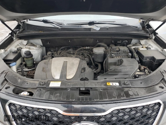 2013 Kia Sorento SX with VIN 5XYKWDA27DG364852, listed as a Copart auction lot 60194635 with 146,829 mi miles and Salvage title. Bid and sale history available at DreamBid. Image 12.