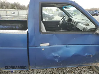 1996 Nissan Frontier XE z VIN 1N6SD11S5TC335953, wystawiony jako Copart lot #49104755 z przebiegiem 216 288 mil mil oraz Szkoda całkowita • Salvage title. Historia ofert i sprzedaży dostępna na DreamBid. Obrazek 10.