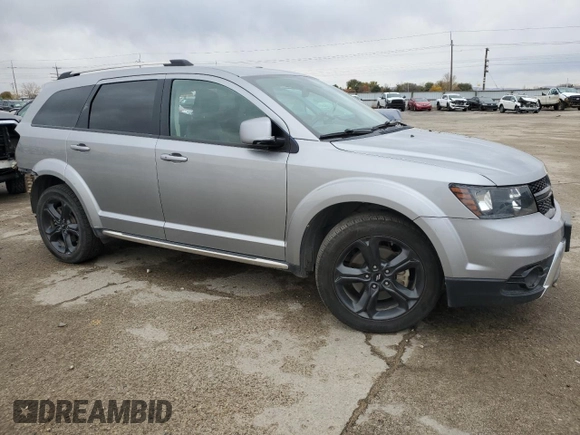 2019 Dodge Journey Crossroad z VIN 3C4PDDGGXKT771293, wystawiony jako Copart lot #80137264 z przebiegiem 101 396 mil mil oraz Szkoda całkowita • Salvage title. Historia ofert i sprzedaży dostępna na DreamBid. Obrazek 4.