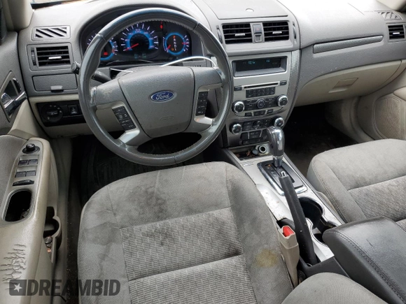 2012 Ford Fusion SEL z VIN 3FAHP0JA2CR232860, wystawiony jako Copart lot #57754735 z przebiegiem 234 638 mil mil oraz Szkody całkowita. Historia ofert i sprzedaży dostępna na DreamBid. Obrazek 8.