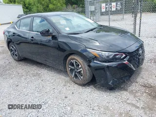 2024 Nissan Sentra SV z VIN 3N1AB8CV9RY265803, wystawiony jako IAAI lot #42771645 z przebiegiem 37 131 mil mil oraz . Historia ofert i sprzedaży dostępna na DreamBid. Obrazek 1.
