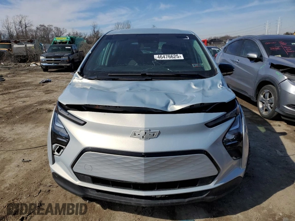 2023 Chevrolet Bolt EV 2LT z VIN 1G1FX6S0XP4156094, wystawiony jako Copart lot #46476625 z przebiegiem 73 367 mil mil oraz Szkody całkowita. Historia ofert i sprzedaży dostępna na DreamBid. Obrazek 5.