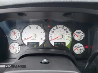 2005 Dodge 3500 SLT z VIN 3D7LS38C25G773780, wystawiony jako IAAI lot #41580108 z przebiegiem 195 662 mil mil oraz . Historia ofert i sprzedaży dostępna na DreamBid. Obrazek 7.