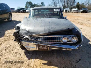1964 Mercury Monterey z VIN 4W42Y542244, wystawiony jako Copart lot #49293765 z przebiegiem 61 674 mil mil oraz Szkody całkowita. Historia ofert i sprzedaży dostępna na DreamBid. Obrazek 5.