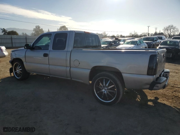 2006 Chevrolet Silverado 1500 LS with VIN 1GCEC19X86Z113816, listed as a Copart auction lot 44945075 with 153,592 mi miles and Non Repairable. Bid and sale history available at carsss.com. Image 2.
