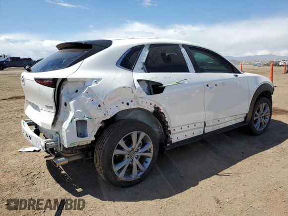2025 Mazda CX-30 S Carbon Edition z VIN 3MVDMBCM2SM755598, wystawiony jako Copart lot #54730325 z przebiegiem 12 330 mil mil oraz Szkoda całkowita • Salvage title. Historia ofert i sprzedaży dostępna na DreamBid. Obrazek 3.