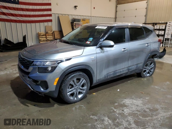2021 Kia Seltos LX with VIN KNDEPCAA9M7153631, listed as a Copart auction lot 46124535 with 75,839 mi miles and Salvage Title. Bid and sale history available at carsss.com. Image 1.