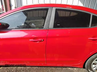 2018 Hyundai Elantra SE z VIN KMHD74LF9JU657311, wystawiony jako IAAI lot #41949915 z przebiegiem 82 174 mil mil oraz . Historia ofert i sprzedaży dostępna na DreamBid. Obrazek 14.