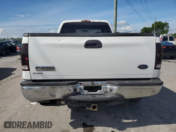 2006 Ford Super Duty F-250 XL with VIN 1FTSX21P06EC87623, listed as a Copart auction lot 54385985 with 211,691 mi miles and Clean Title. Bid and sale history available at carsss.com. Image 6.