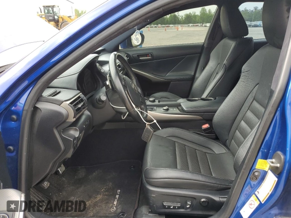 2017 Lexus IS 200t z VIN JTHBA1D22H5043517, wystawiony jako Copart lot #54094275 z przebiegiem 115 541 mil mil oraz Szkoda całkowita • Salvage title. Historia ofert i sprzedaży dostępna na DreamBid. Obrazek 7.