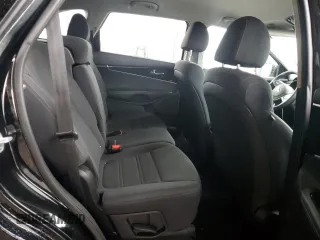 2019 Kia Sorento L with VIN 5XYPG4A35KG472623, listed as a Copart auction lot 45412305 with 16,621 mi miles and Salvage Title. Bid and sale history available at carsss.com. Image 11.