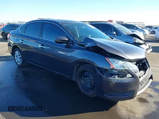 2015 Nissan Sentra S with VIN 3N1AB7AP0FY235177, listed as a IAAI auction lot 41406262 with 97,570 mi miles. Bid and sale history available at carsss.com. Image 1.