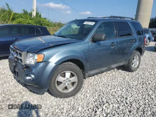 2011 Ford Escape XLT z VIN 1FMCU9DG9BKC01332, wystawiony jako Copart lot #64587515 z przebiegiem 149 082 mil mil oraz Czysty tytuł • Clean title. Historia ofert i sprzedaży dostępna na DreamBid. Obrazek 1.