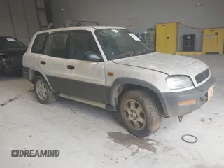 1997 Toyota RAV4 with VIN JT3GP10V2V7024380, listed as a IAAI auction lot 42807335 with 310,548 mi miles and . Bid and sale history available at DreamBid. Image 1.