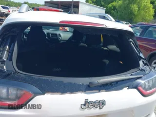 2019 Jeep Cherokee Latitude с VIN 1C4PJLCB8KD164599, выставлен на аукционе IAAI как лот 42436062 с пробегом 116 715 миль миль и . История ставок и продаж доступна на DreamBid. Изображение 19.