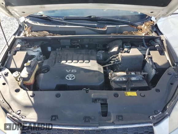 2009 Toyota RAV4 Ltd with VIN JTMZK31V095024683, listed as a Copart auction lot 42640645 with 227,349 mi miles and Clean Title. Bid and sale history available at carsss.com. Image 12.
