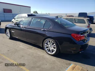 2011 BMW 7 Series 750Li with VIN WBAKB8C52BCY66628, listed as a Copart auction lot 77191054 with 39,503 mi miles and Salvage Title. Bid and sale history available at carsss.com. Image 2.