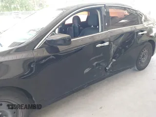 2017 Nissan Altima SV z VIN 1N4AL3AP4HC197439, wystawiony jako IAAI lot #42464354 z przebiegiem 163 406 mil mil oraz . Historia ofert i sprzedaży dostępna na DreamBid. Obrazek 6.