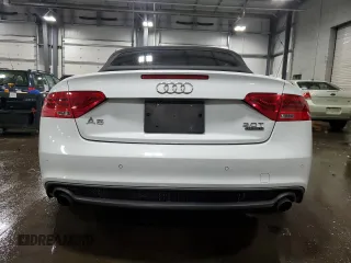 2016 Audi A5 Premium Plus with VIN WAUM2AFH0GN002940, listed as a Copart auction lot 87824885 with 87,176 mi miles and Salvage Title. Bid and sale history available at carsss.com. Image 6.