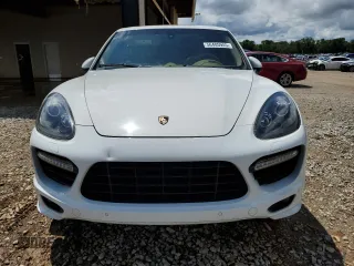 2014 Porsche Cayenne GTS с VIN WP1AD2A27ELA70118, выставлен на аукционе Copart как лот 56405945 с пробегом 179 529 миль миль и Списание • Salvage title. История ставок и продаж доступна на DreamBid. Изображение 5.