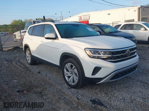 2021 Volkswagen Atlas SE z VIN 1V2WR2CA7MC595822, wystawiony jako IAAI lot #41957158 z przebiegiem 41 447 mil mil oraz . Historia ofert i sprzedaży dostępna na DreamBid. Obrazek 1.