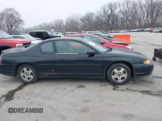 2001 Chevrolet Monte Carlo SS with VIN 2G1WX15K319190480, listed as a IAAI auction lot 41158151 with 271,220 mi miles. Bid and sale history available at carsss.com. Image 13.