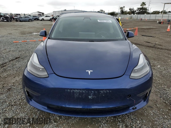 2021 Tesla Model 3 Long Range z VIN 5YJ3E1EB4MF876849, wystawiony jako Copart lot #48927385 z przebiegiem 32 163 mil mil oraz Szkoda całkowita • Salvage title. Historia ofert i sprzedaży dostępna na DreamBid. Obrazek 5.