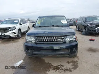 2012 Land Rover Range Rover Sport HSE Lux z VIN SALSK2D41CA718983, wystawiony jako IAAI lot #41172671 z przebiegiem 182 086 mil mil oraz . Historia ofert i sprzedaży dostępna na DreamBid. Obrazek 11.
